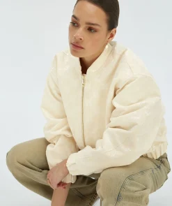 KELSEY oversized bomber met logoprint - ecru