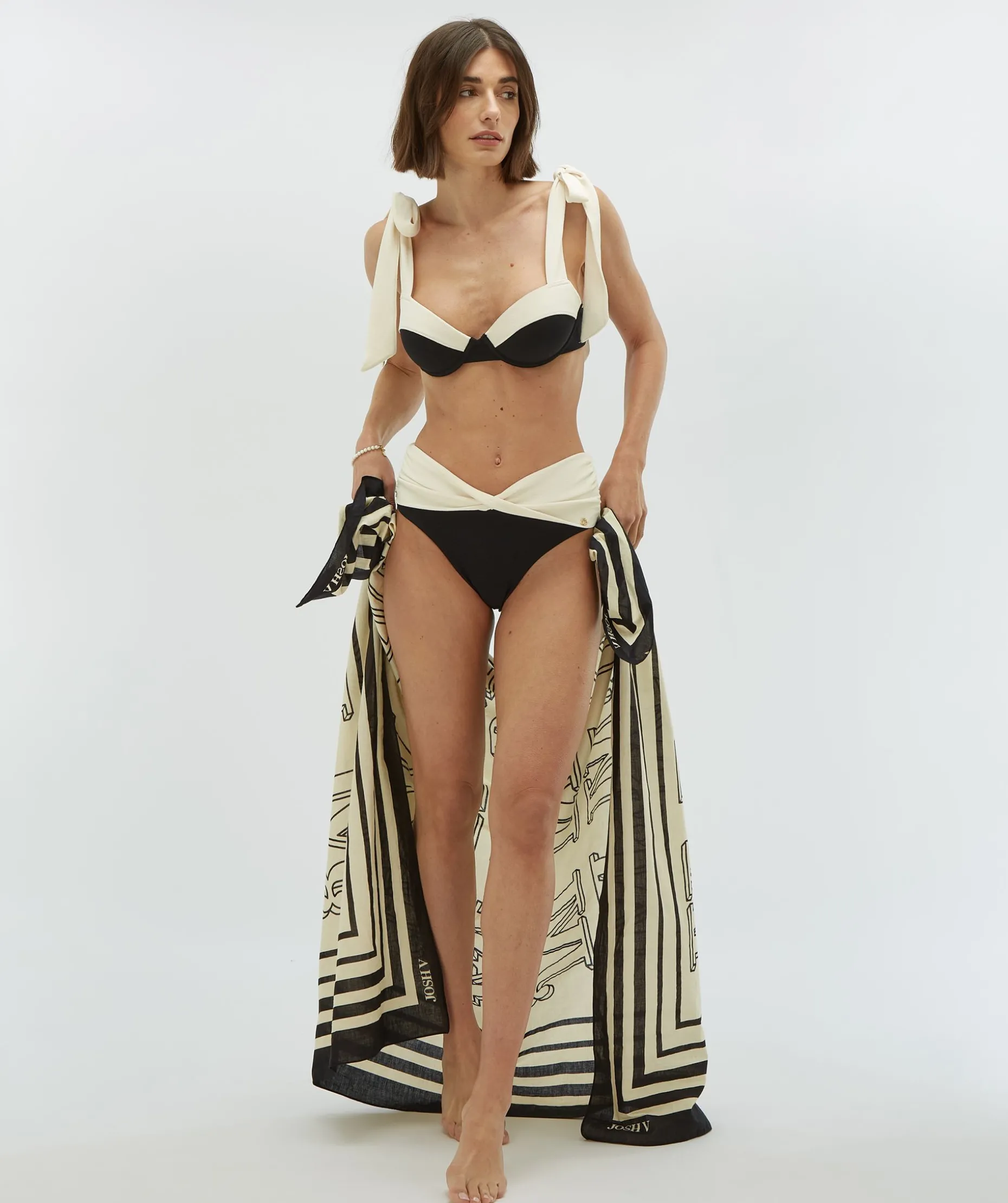 LOTUS high waist bikinibroekje - black creme white