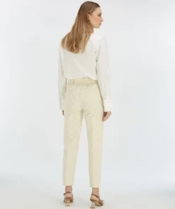 NIKITA slim fit pantalon met logoprint - ecru