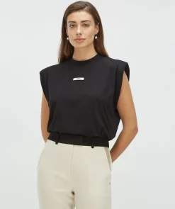 SUE T-shirt met schoudervulling - black