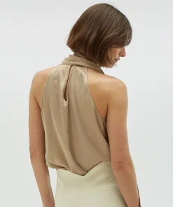 YANIEK loose fit top in satijn look - light mink